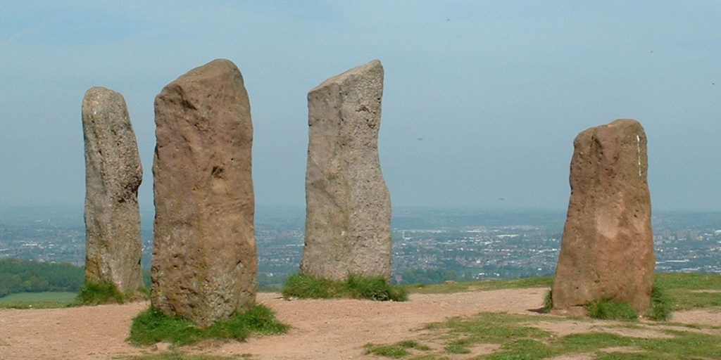 Clent stones